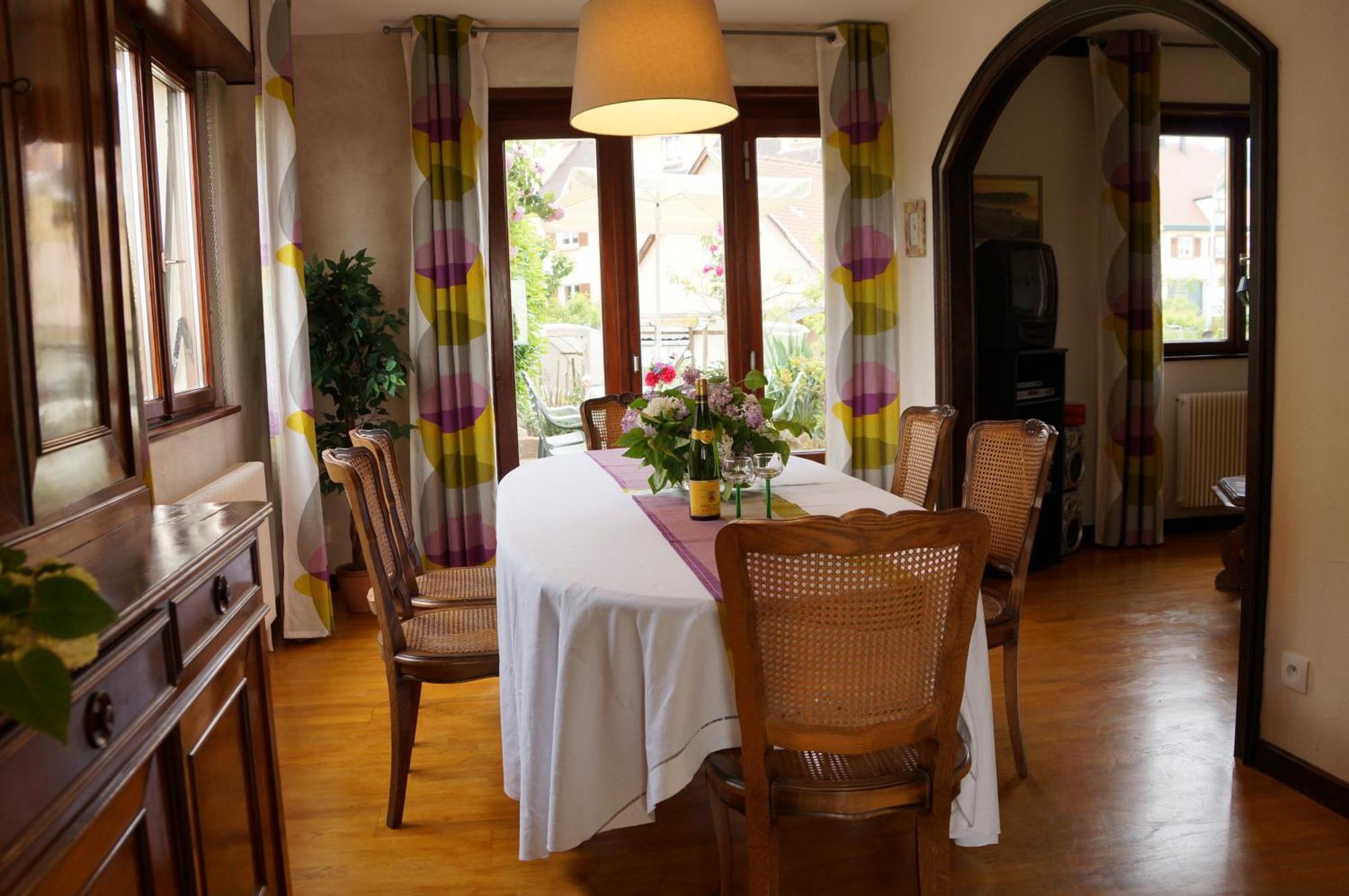Gite Le Mandlé Riquewihr Bagian luar foto