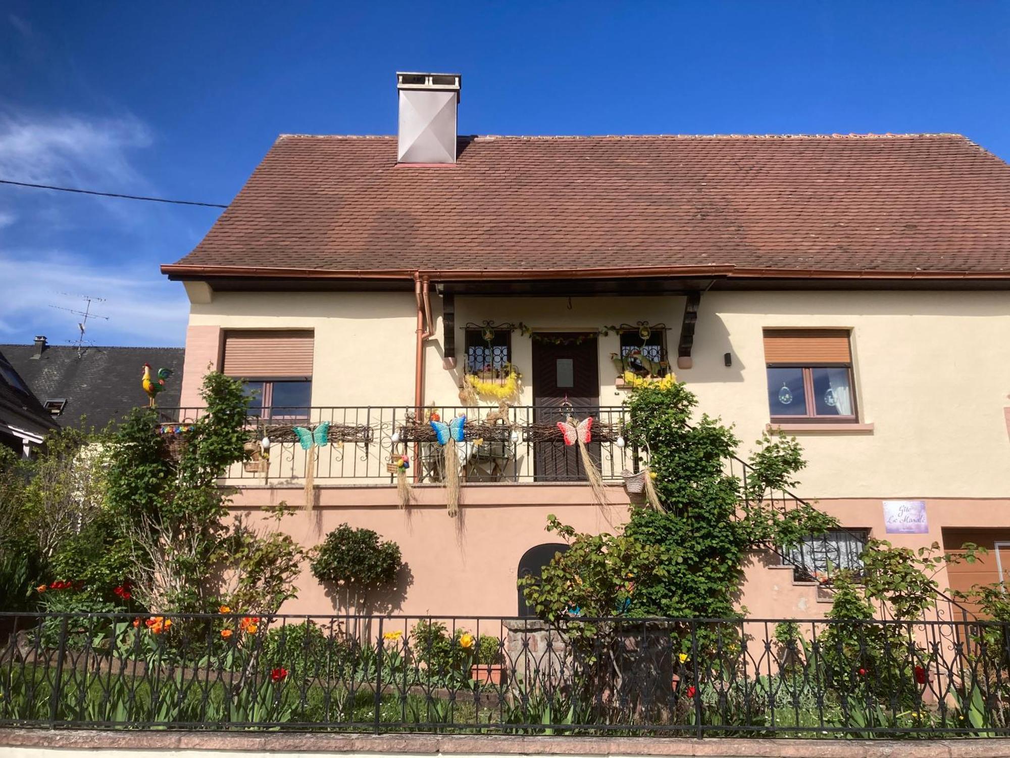 Gite Le Mandlé Riquewihr Bagian luar foto