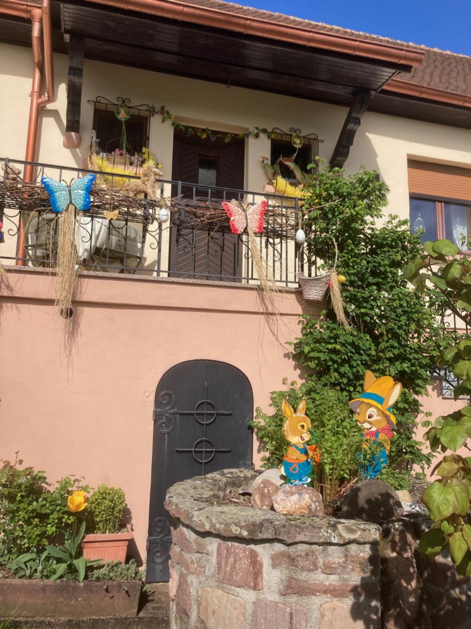 Gite Le Mandlé Riquewihr Bagian luar foto